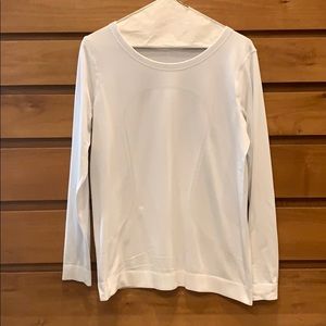 Swiftly Relaxed fit Long sleeve